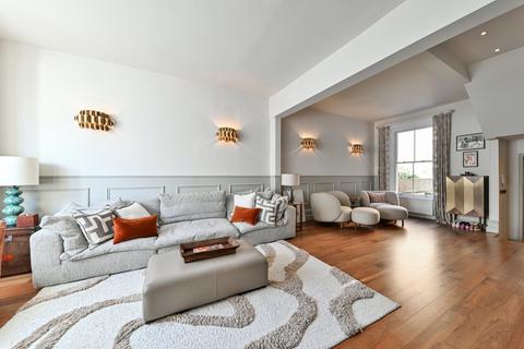 5 bedroom terraced house for sale, Lamont Road, Chelsea, London