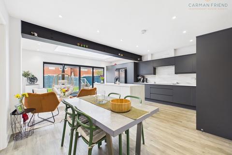 undefined, Gold Court, Saighton, CH3