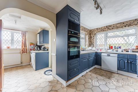 undefined, Windmill Avenue, Dereham