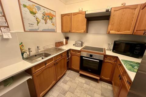 2 bedroom retirement property for sale, 33 Priory Road, Malvern