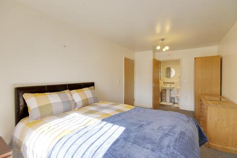 undefined, Flint Close, London, E15