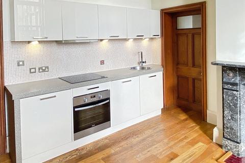 1 bedroom apartment for sale, Halifax Road, Dewsbury, WF13