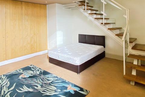 1 bedroom apartment for sale, Halifax Road, Dewsbury, WF13
