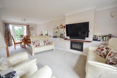 undefined, Hawthorn Avenue, Gillingham