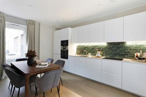 3 bedroom apartment to rent, Copperworks Wharf Sugar House Island E15