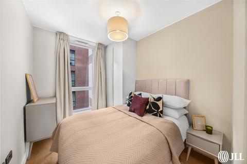 3 bedroom apartment to rent, Copperworks Wharf Sugar House Island E15