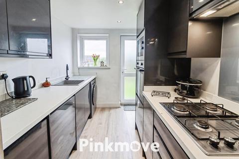 undefined, Gaer Park Avenue, Newport NP20