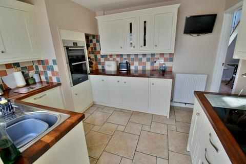 4 bedroom detached house for sale, Monkton Close, Ferndown, BH22
