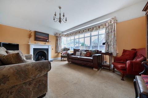 3 bedroom semi-detached house for sale, Selsey Avenue, Bognor Regis, PO21