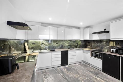 undefined, Duke Road, London, W4