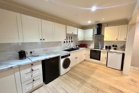 undefined, North Row, Milton Keynes, MK9