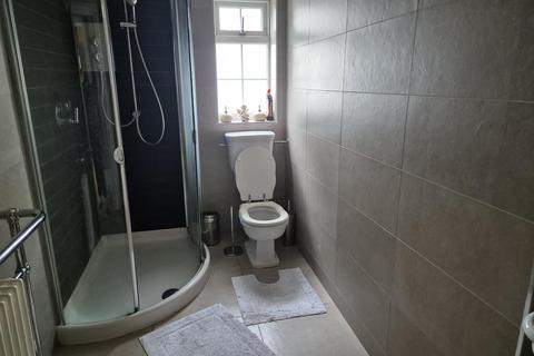 undefined, Oakhurst Rise, Carshalton, SM5