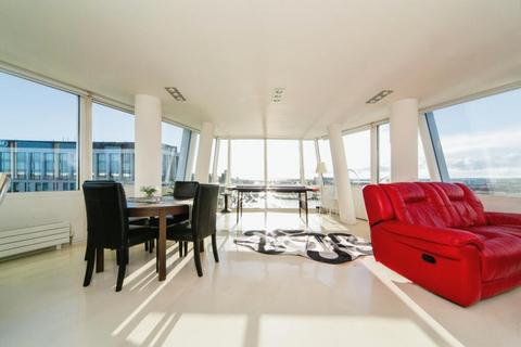 3 bedroom apartment to rent, Strand Street, Liverpool, L1
