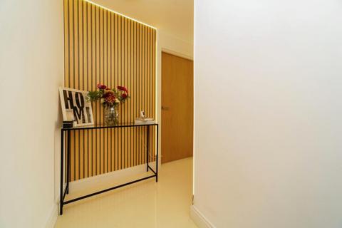 3 bedroom apartment to rent, Strand Street, Liverpool, L1