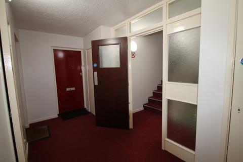 1 bedroom apartment to rent, Bader Close, Kenley, CR8