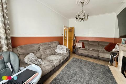 undefined, Upminster Road South, RAINHAM