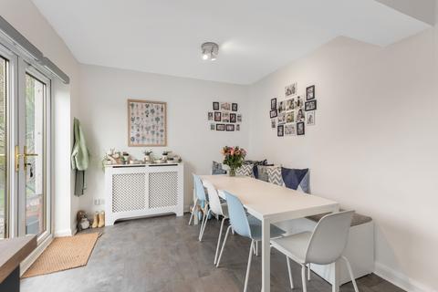 3 bedroom semi-detached house for sale, 56 The Murrays, Edinburgh, EH17 8UP