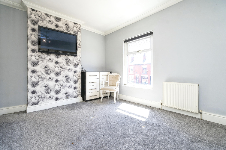 Main bedroom2