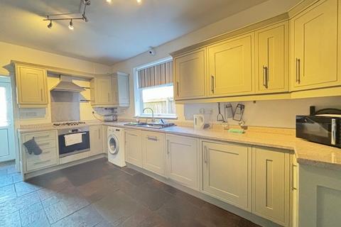 1 bedroom in a house share to rent, Priestsic Road, Sutton-in-Ashfield, NG17