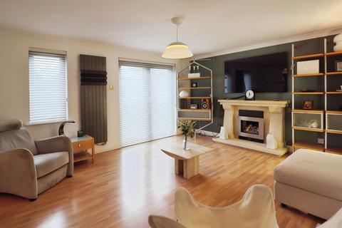 4 bedroom detached house for sale, Ffordd-Y-Barcer, Cardiff