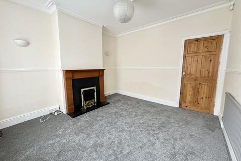 3 bedroom terraced house to rent, Hobart Street, Sheffield, S11