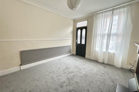 3 bedroom terraced house to rent, Hobart Street, Sheffield, S11