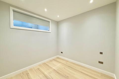 undefined, London Road, Waterlooville, PO7