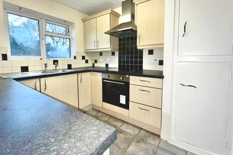 undefined, Beacon Court, Sutton Coldfield, B74
