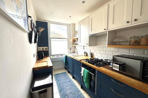 1 bedroom in a house share to rent, Quadrant Road, THORNTON HEATH, CR7