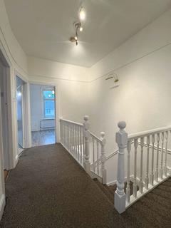 undefined, Beverley Road, Liverpool, Merseyside, L15