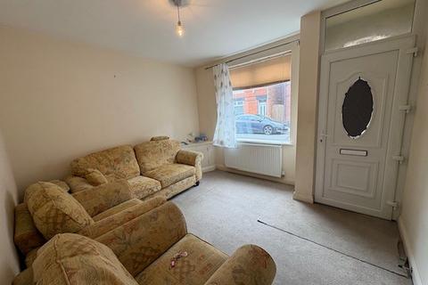 3 bedroom end of terrace house to rent, Regent Street, Sutton-in-Ashfield, NG17
