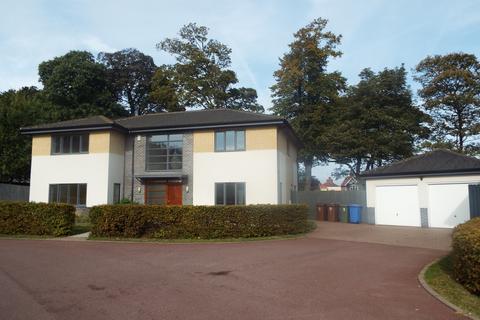 5 bedroom house to rent, Black Scotch Close, Mansfield, NG18