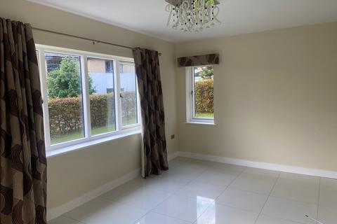 5 bedroom house to rent, Black Scotch Close, Mansfield, NG18