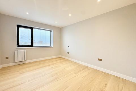 undefined, London Road, Waterlooville, PO7