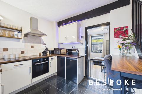 3 bedroom terraced house for sale, Great King Street, Macclesfield SK11