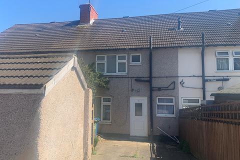 3 bedroom house to rent, Eighth Avenue, Mansfield, NG19