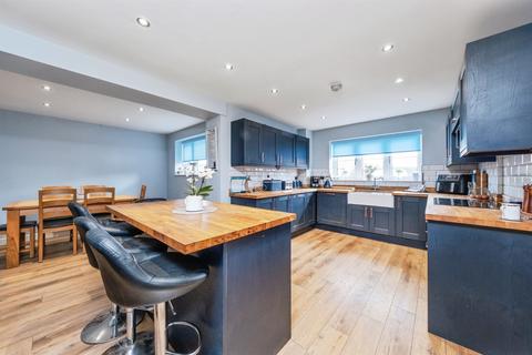 4 bedroom detached house for sale, Church Street, Gawcott, Buckingham