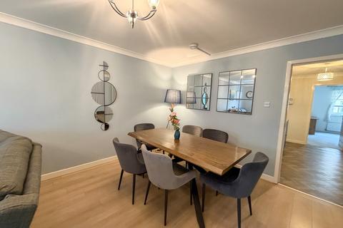 undefined, Powderhall Brae, Powderhall, Edinburgh, EH7
