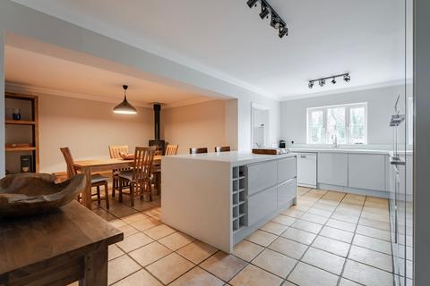 3 bedroom detached house for sale, Church Road, Norwich NR15