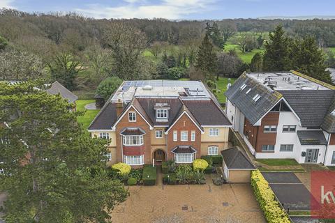 Shoppenhangers Road, Maidenhead, Berkshire, SL6