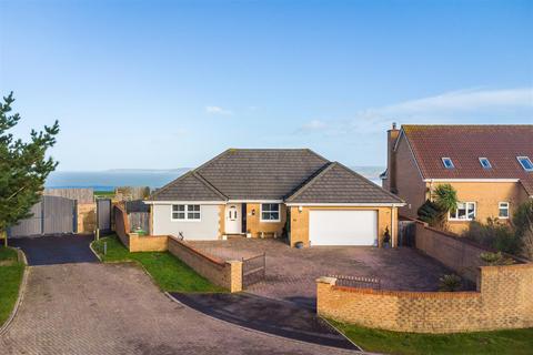3 bedroom detached bungalow for sale, Tors View, Bideford EX39
