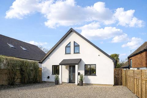 undefined, Surrey Gardens, Effingham Junction, KT24