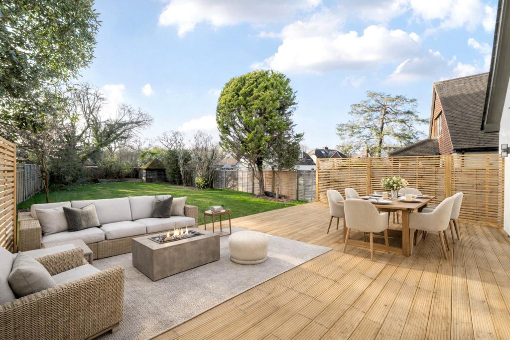 Garden Staged