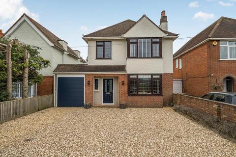undefined, Benham Hill,  Thatcham,  RG18