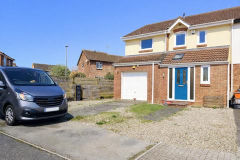 4 bedroom semi-detached house for sale, Ixworth Close, Swindon SN5