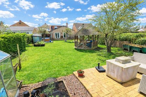 undefined, Fern Road, Rushden NN10