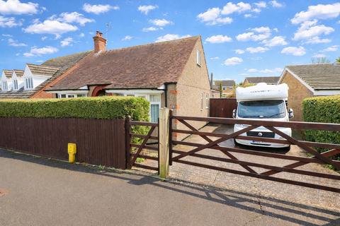 undefined, Fern Road, Rushden NN10