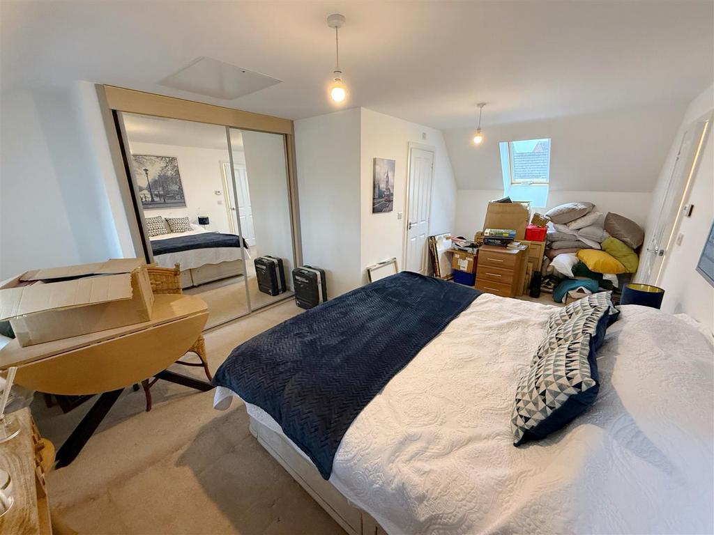 Main Bedroom