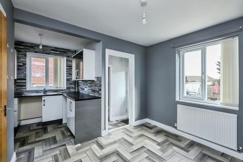 4 bedroom semi-detached house for sale, Lidgett Lane, Dinnington, Sheffield