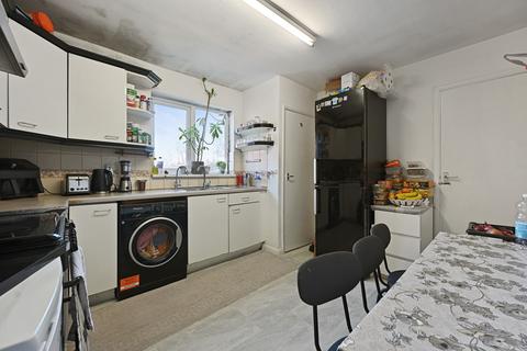 2 bedroom flat for sale, Graham Road, Harrow Wealdstone, Middlesex HA3